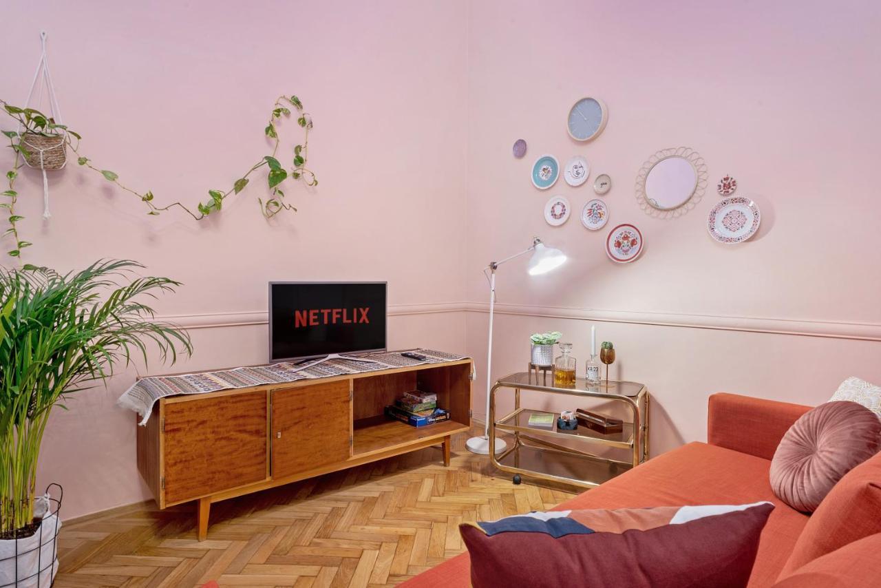 Cozy Boho Apartment, Super Central, Parliament, Netflix Budapest Bagian luar foto